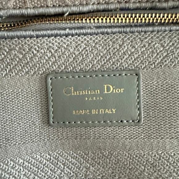Christian Dior Lady D-Lite Bag Cannage Embroidered Canvas Medium - Picture 8 of 10